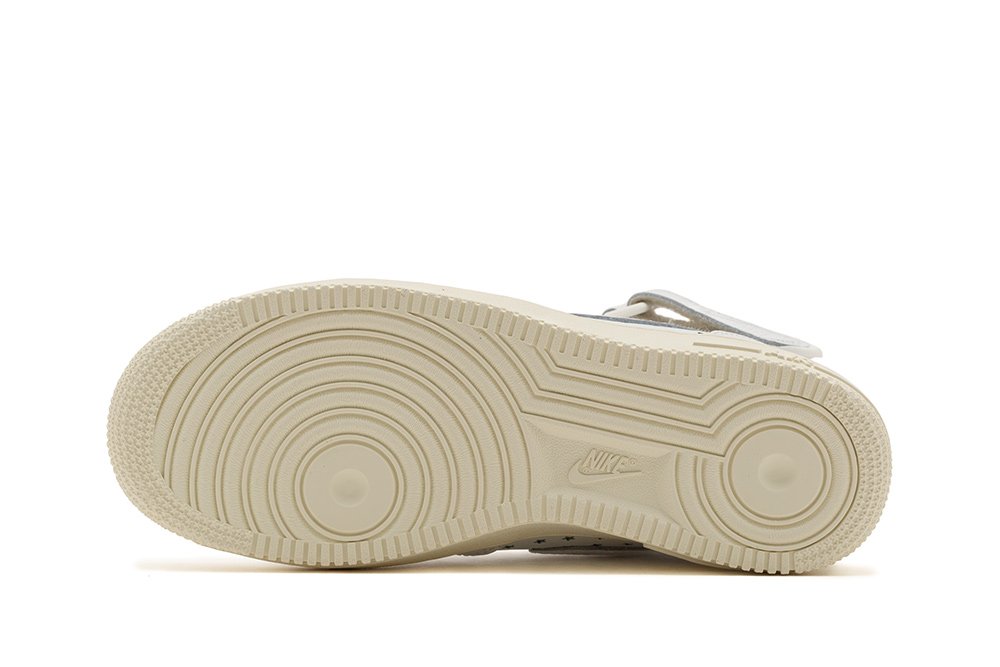 jordan retro 1 og red and black